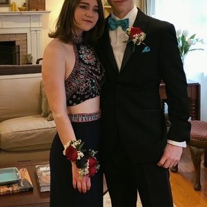 TWO PEICE embroidered top, baby pink underlining, soft #embroidery #quinceañera